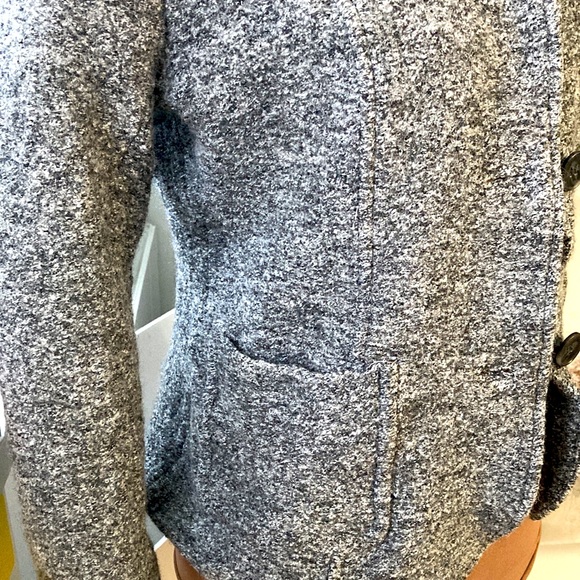 Talbots pea coat blazer jacket. Fitted. Wool blend. 4 button closure. - Picture 4 of 6